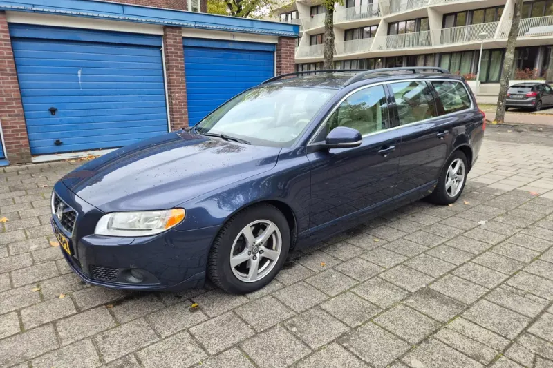Volvo V70 (2013)