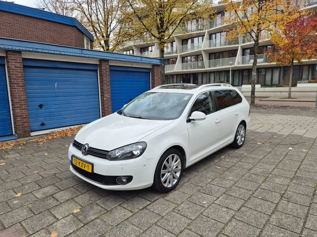 Volkswagen Golf (2010) — foto 1