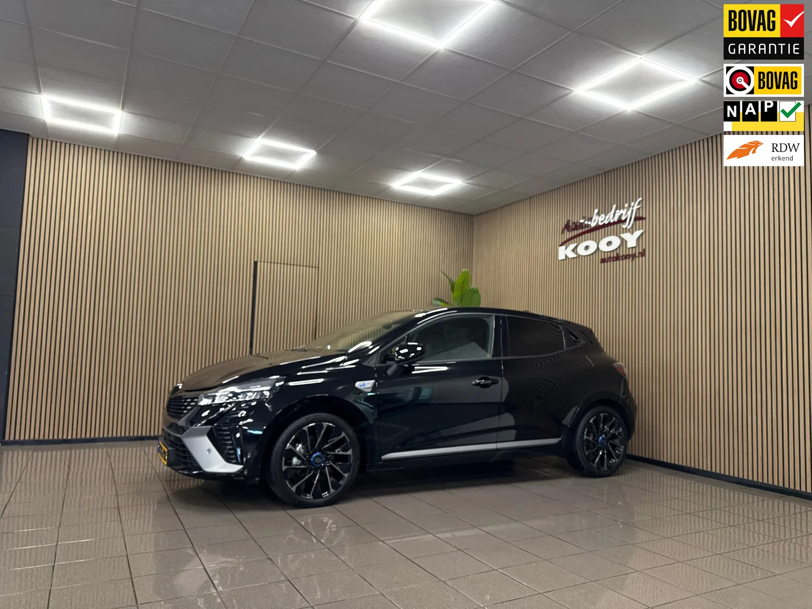 Renault Clio (2024) — foto 1