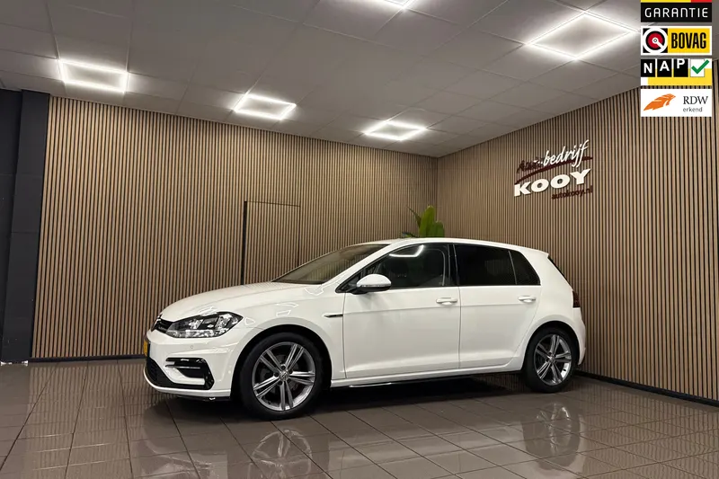 Volkswagen Golf (2017)
