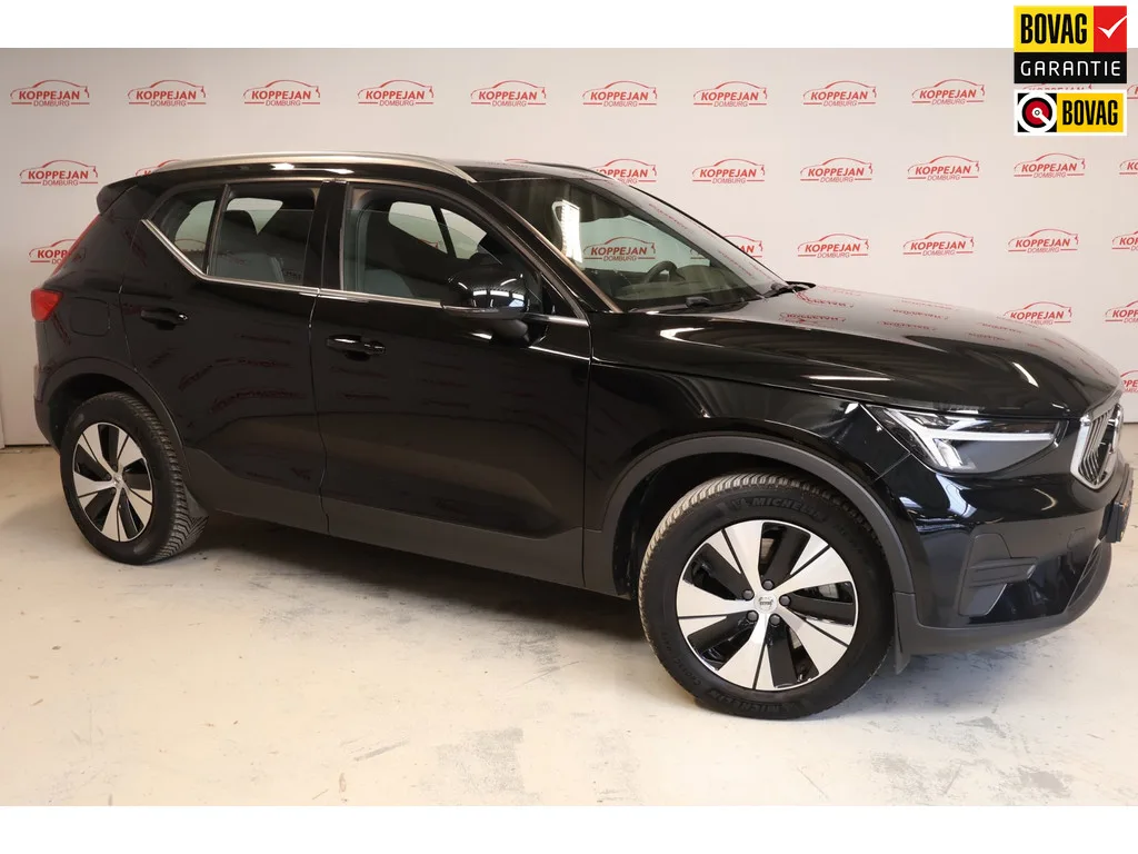 Volvo XC40 (2022) — foto 1