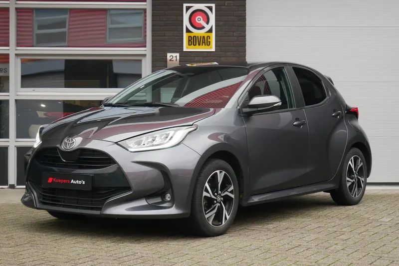 Toyota Yaris (2024)