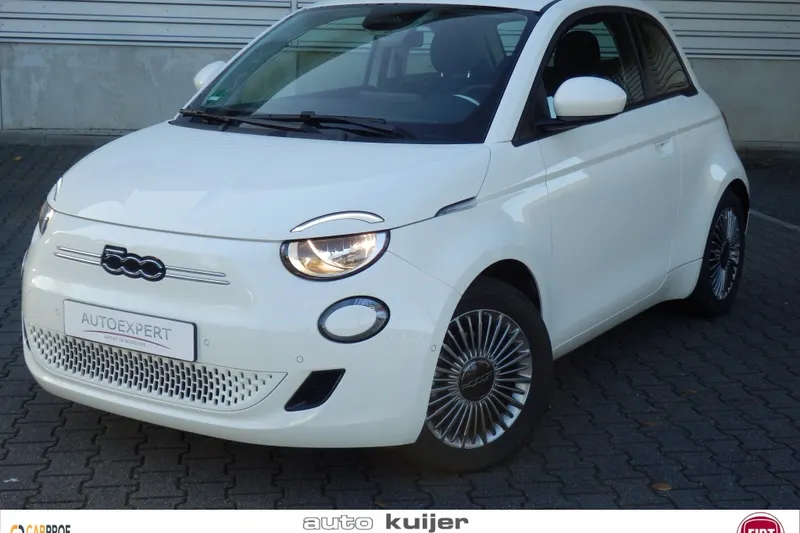 Fiat 500e (2024)