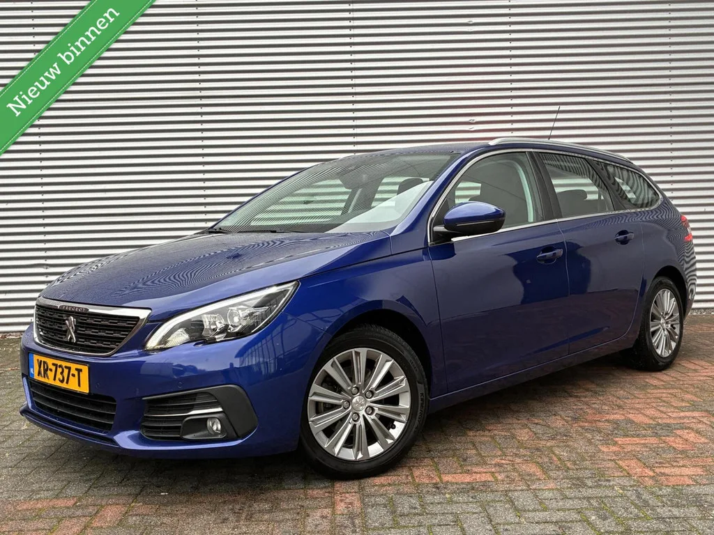 Peugeot 308 (2019) — foto 1