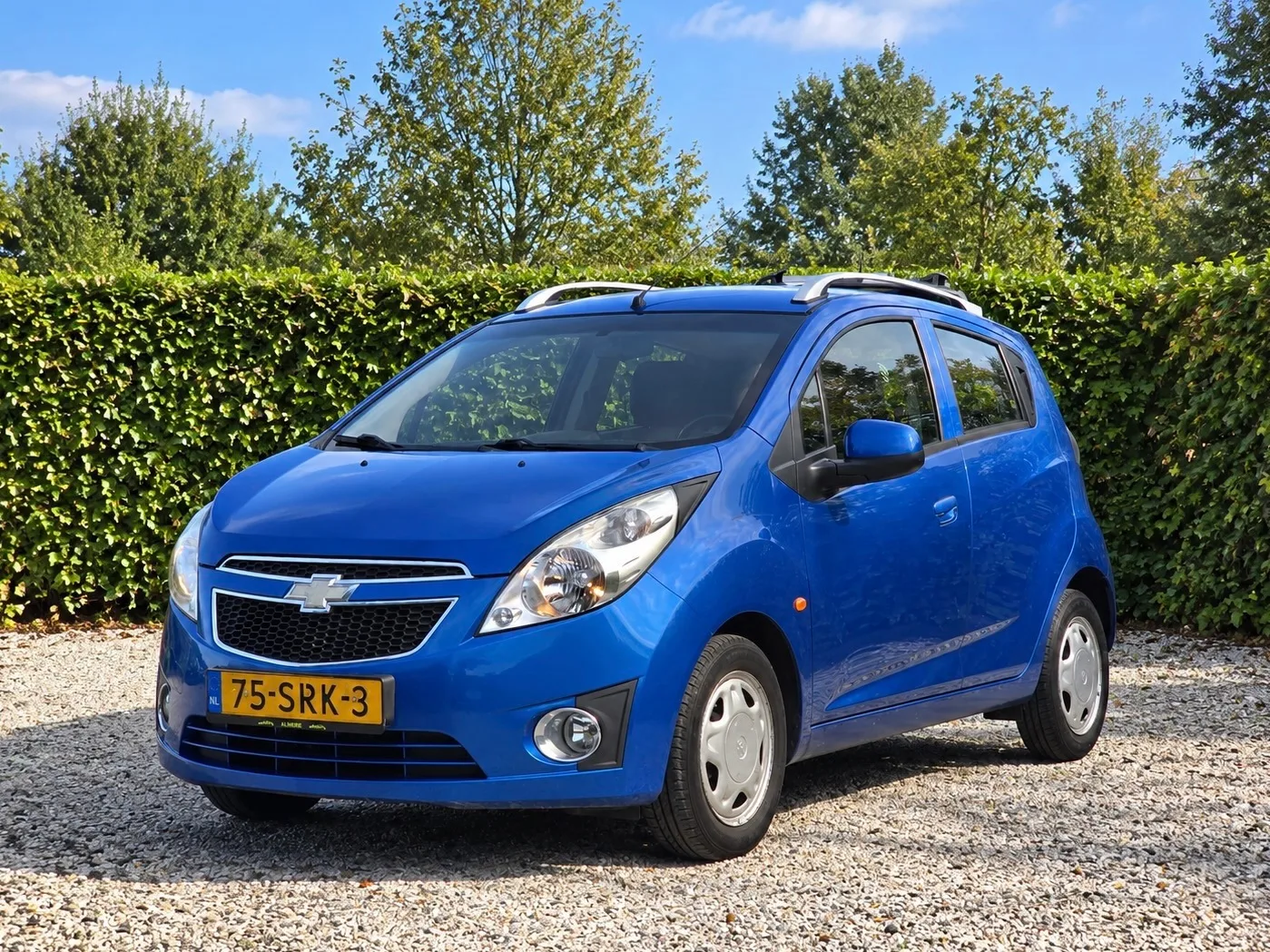 Chevrolet Spark (2011) — foto 1