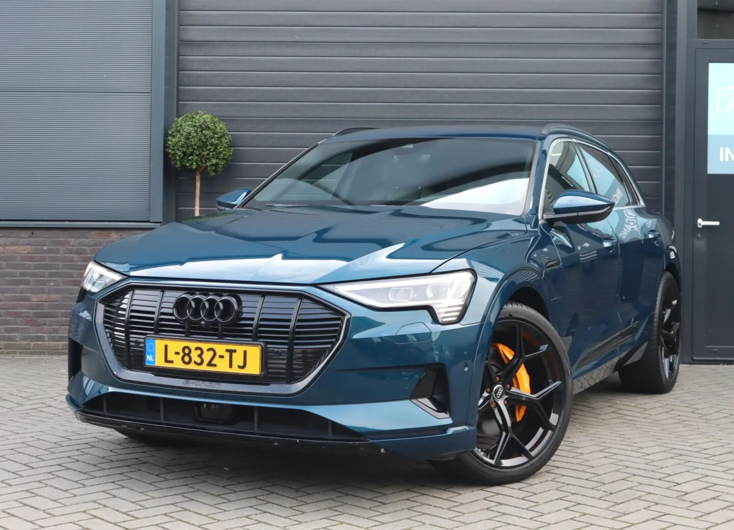 Audi e-tron (2018) — foto 1