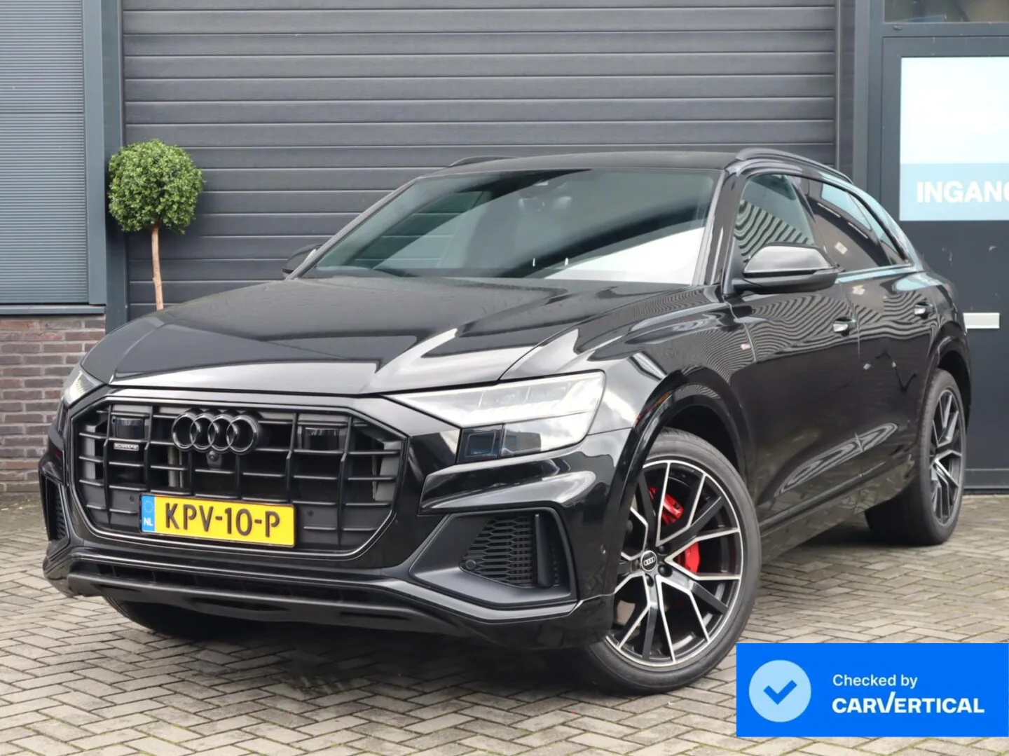 Audi Q8 (2022) — foto 1