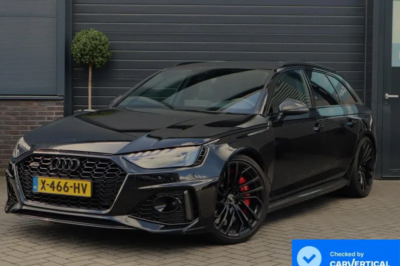 Audi RS 4 (2020)
