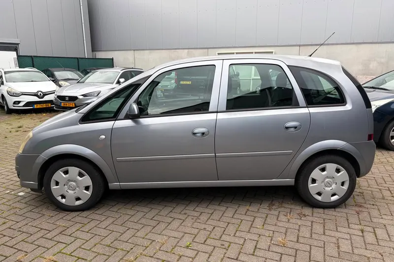 Opel Meriva (2006)