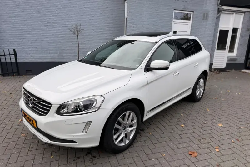 Volvo XC60 (2016)