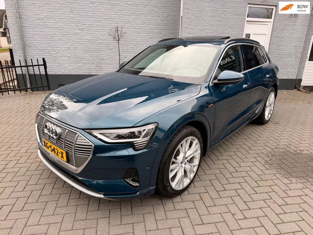 Audi e-tron (2018) — foto 1