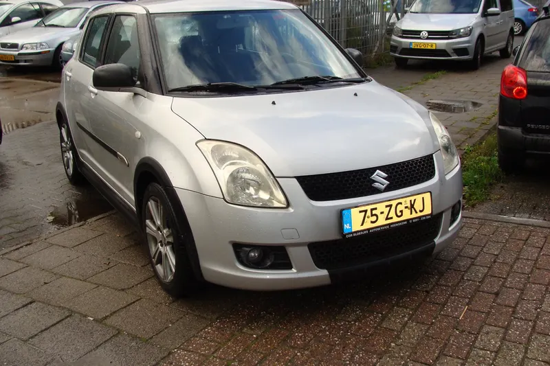 Suzuki Swift (2008)