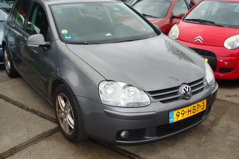 Volkswagen Golf (2008)
