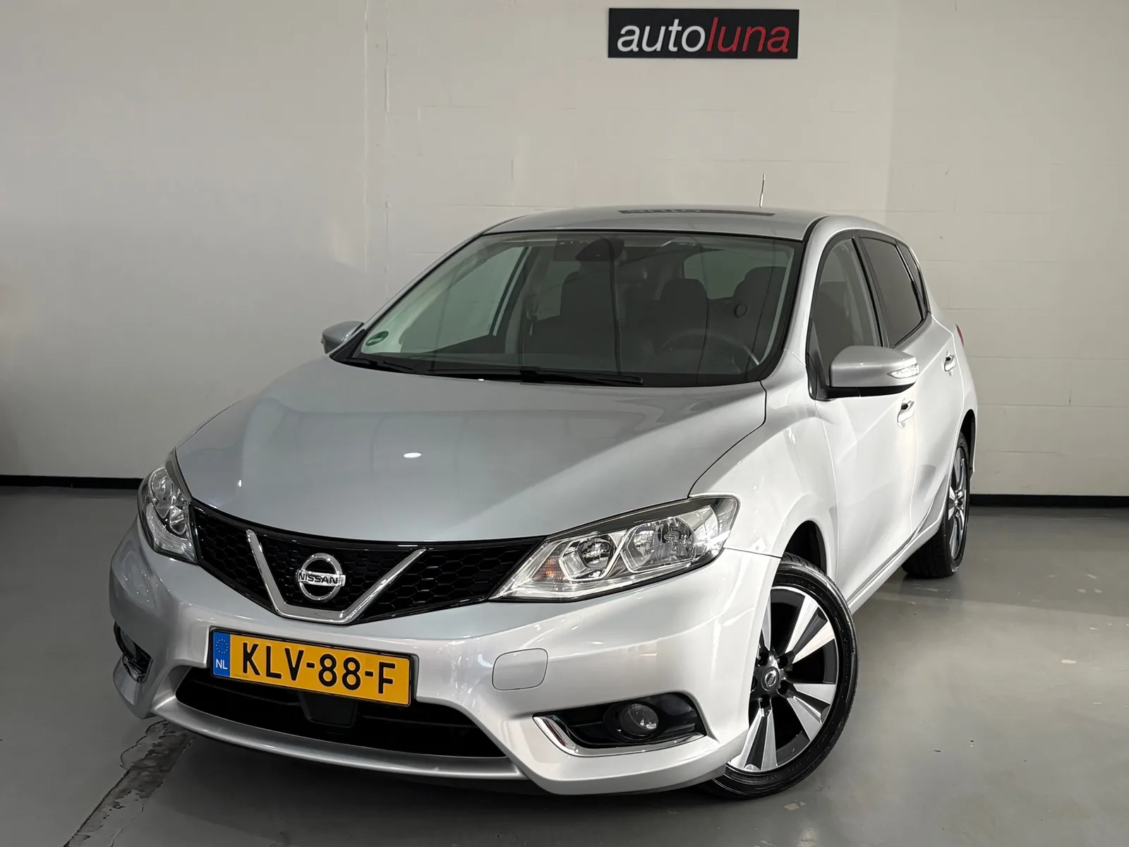 Nissan Pulsar (2017) — foto 1