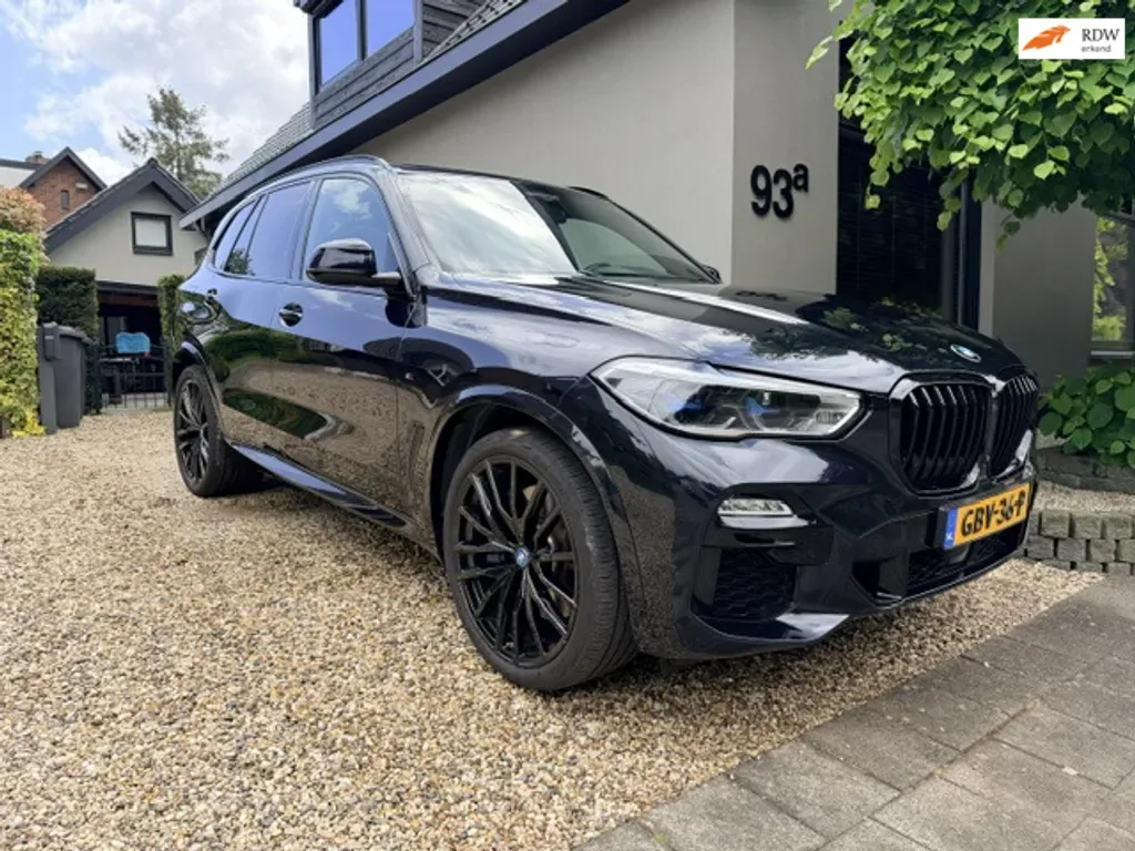 BMW X5 (2020) — foto 1