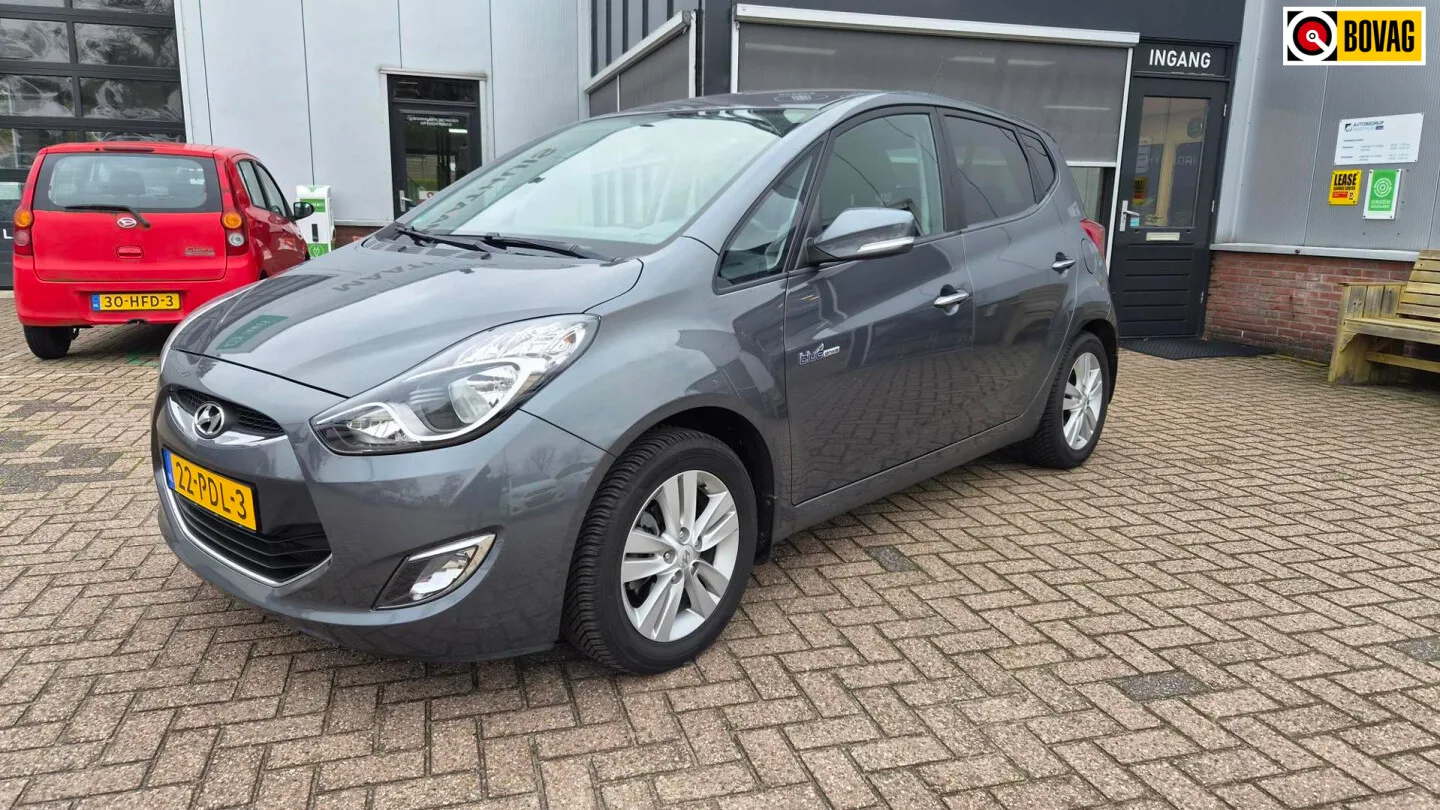 Hyundai ix20 (2011) — foto 1