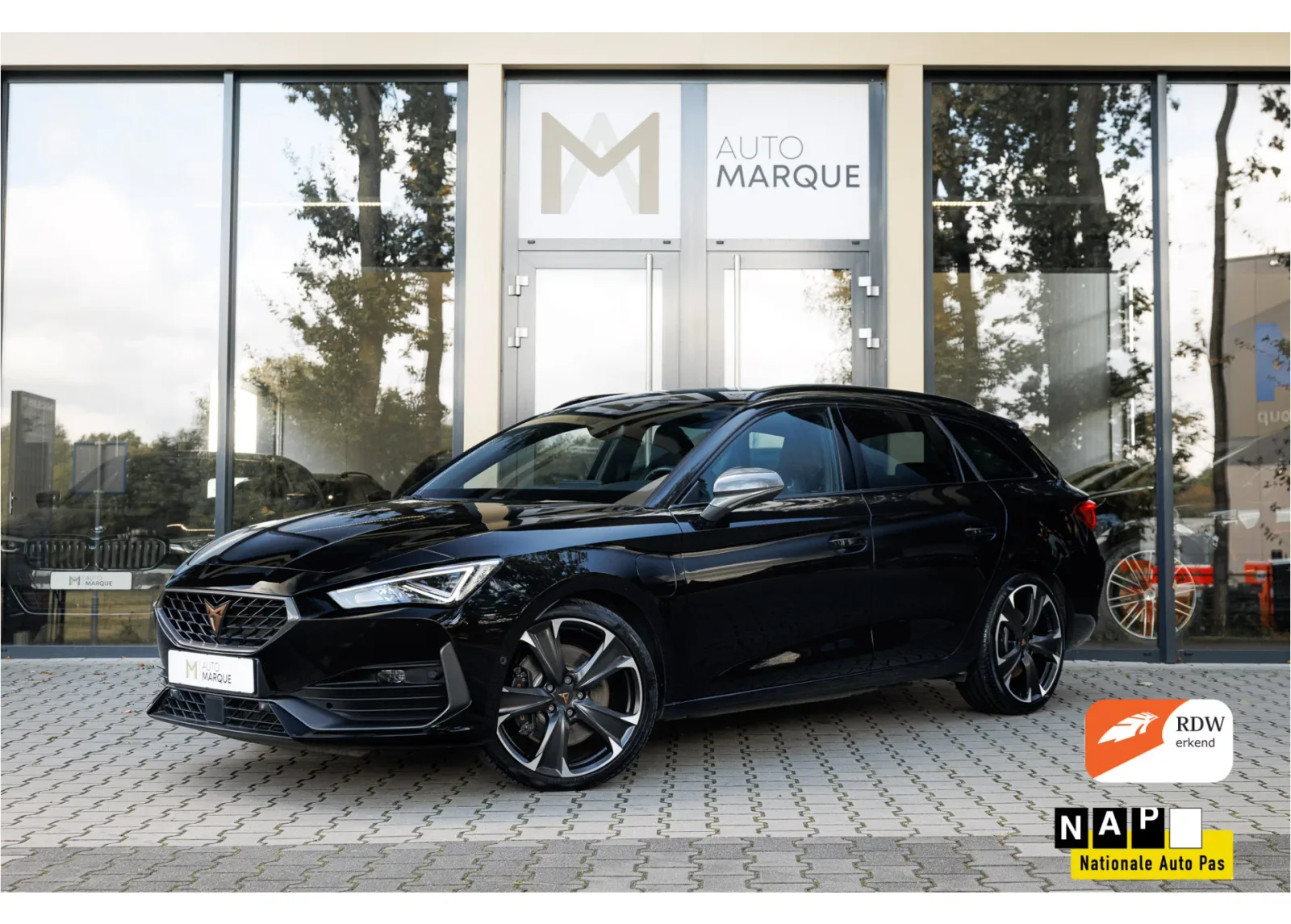 CUPRA Leon Sportstourer (2023) — foto 1
