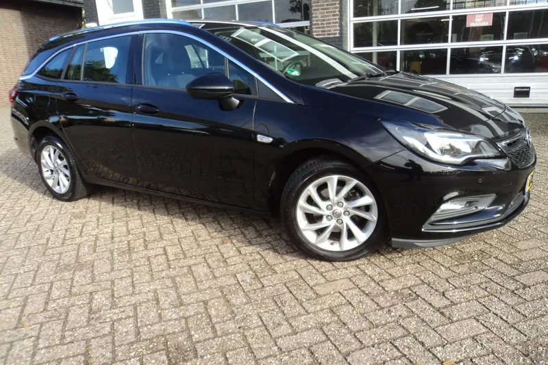 Opel Astra (2019)