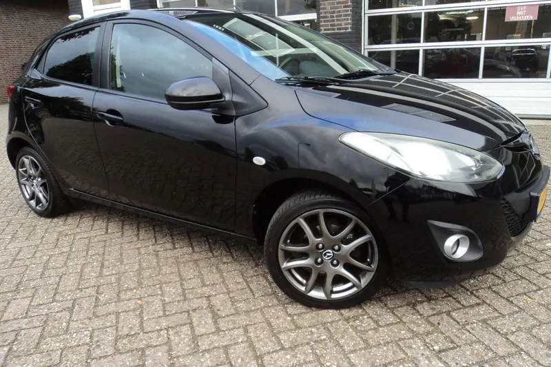 Mazda 2 (2013)