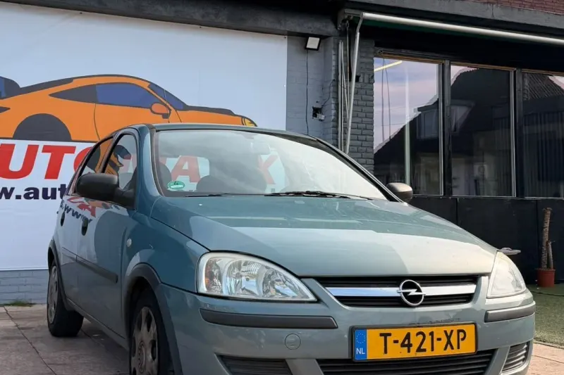 Opel Corsa (2005)