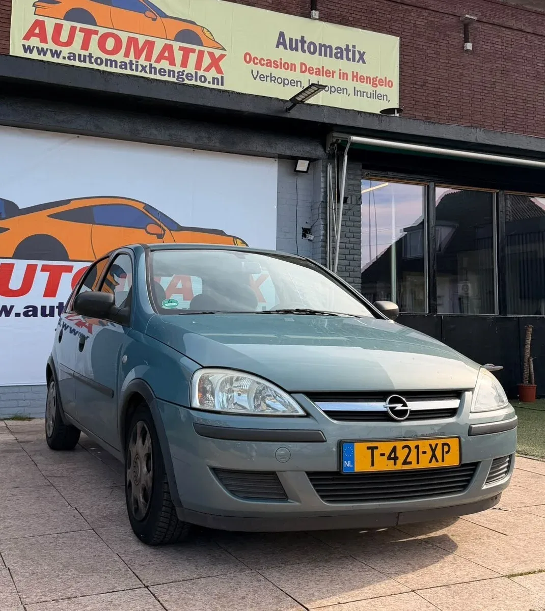 Opel Corsa (2005) — foto 1
