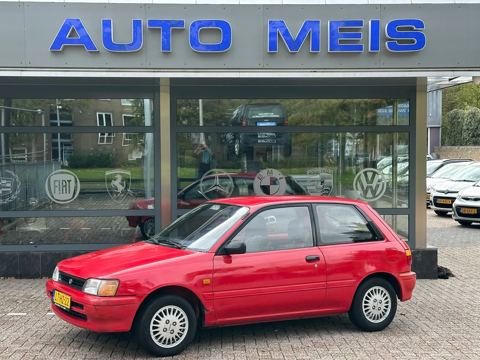 Toyota Starlet (1995) — foto 1