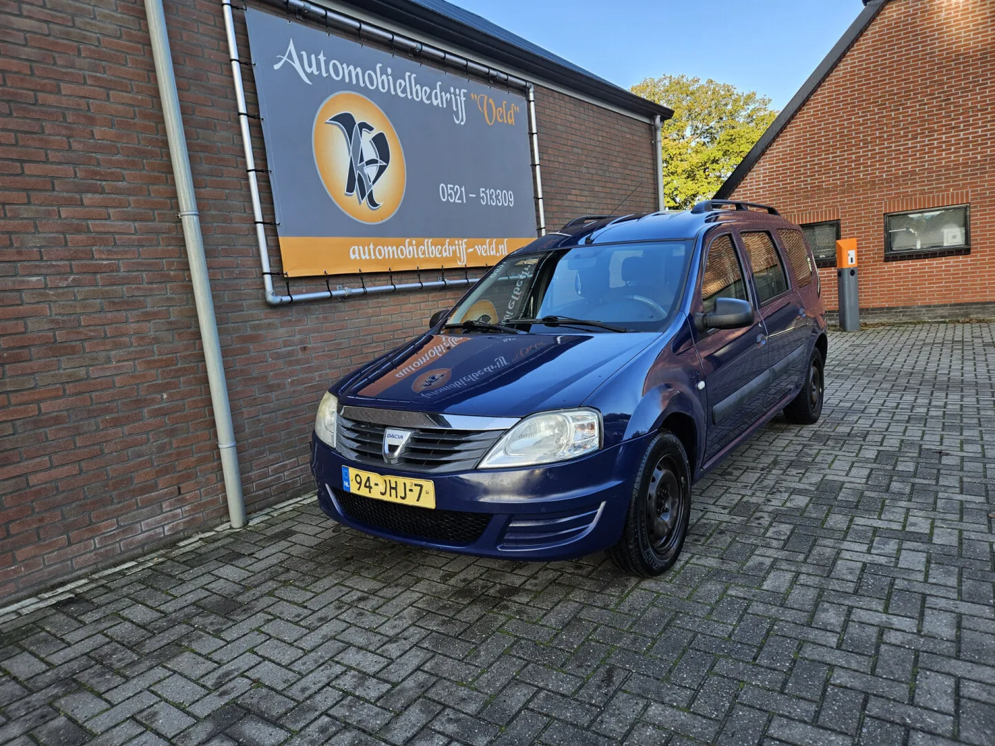 Dacia Logan MCV (2009) — foto 1
