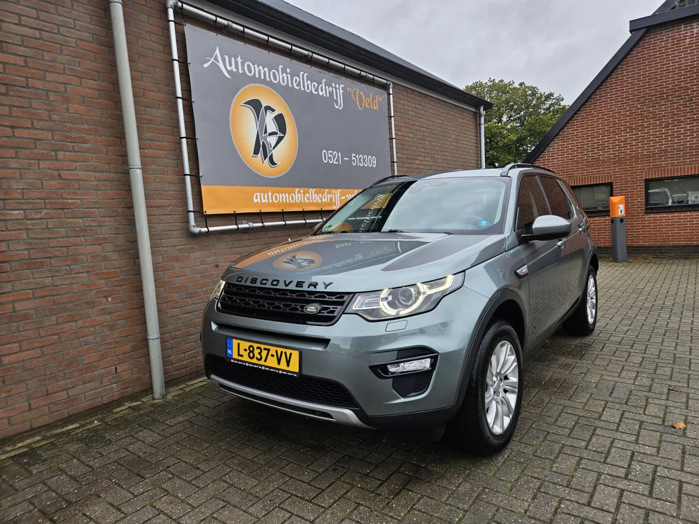 Land Rover Discovery Sport (2015) — foto 1