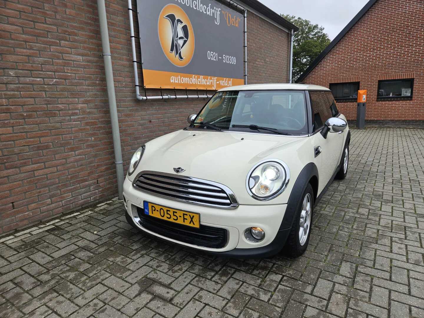 MINI One (2011) — foto 1