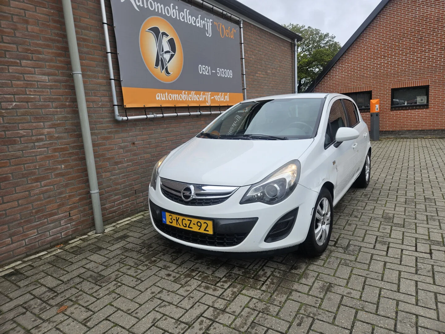 Opel Corsa (2013) — foto 1