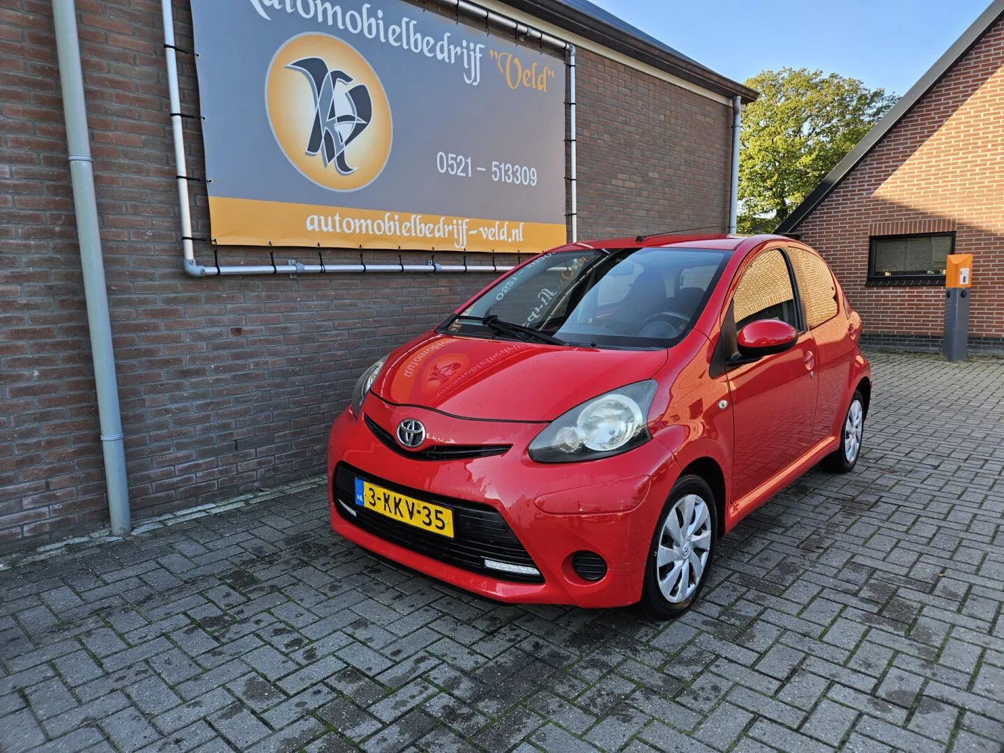 Toyota Aygo (2013) — foto 1