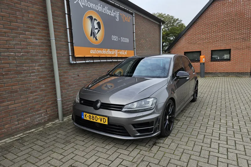 Volkswagen Golf (2016)