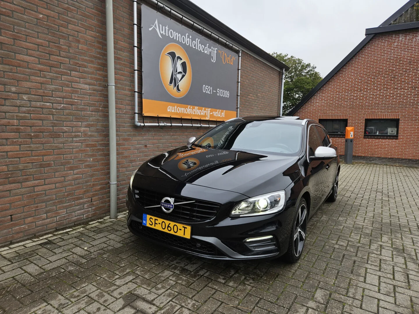 Volvo V60 (2018) — foto 1