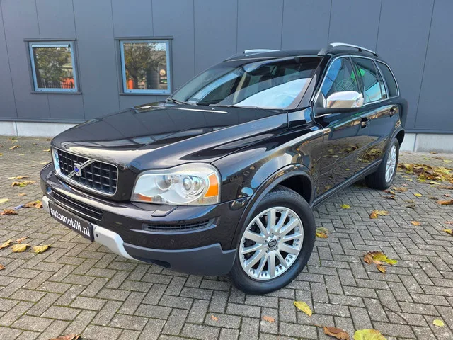Volvo XC90 (2006) — foto 1