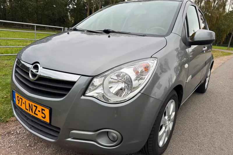 Opel Agila (2010)
