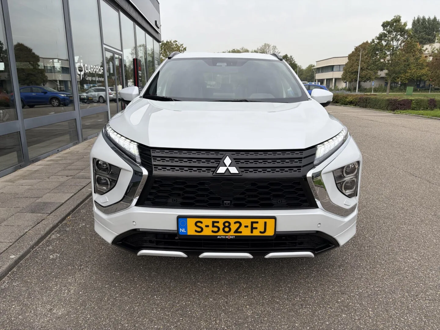 Mitsubishi Eclipse Cross (2023) — foto 1