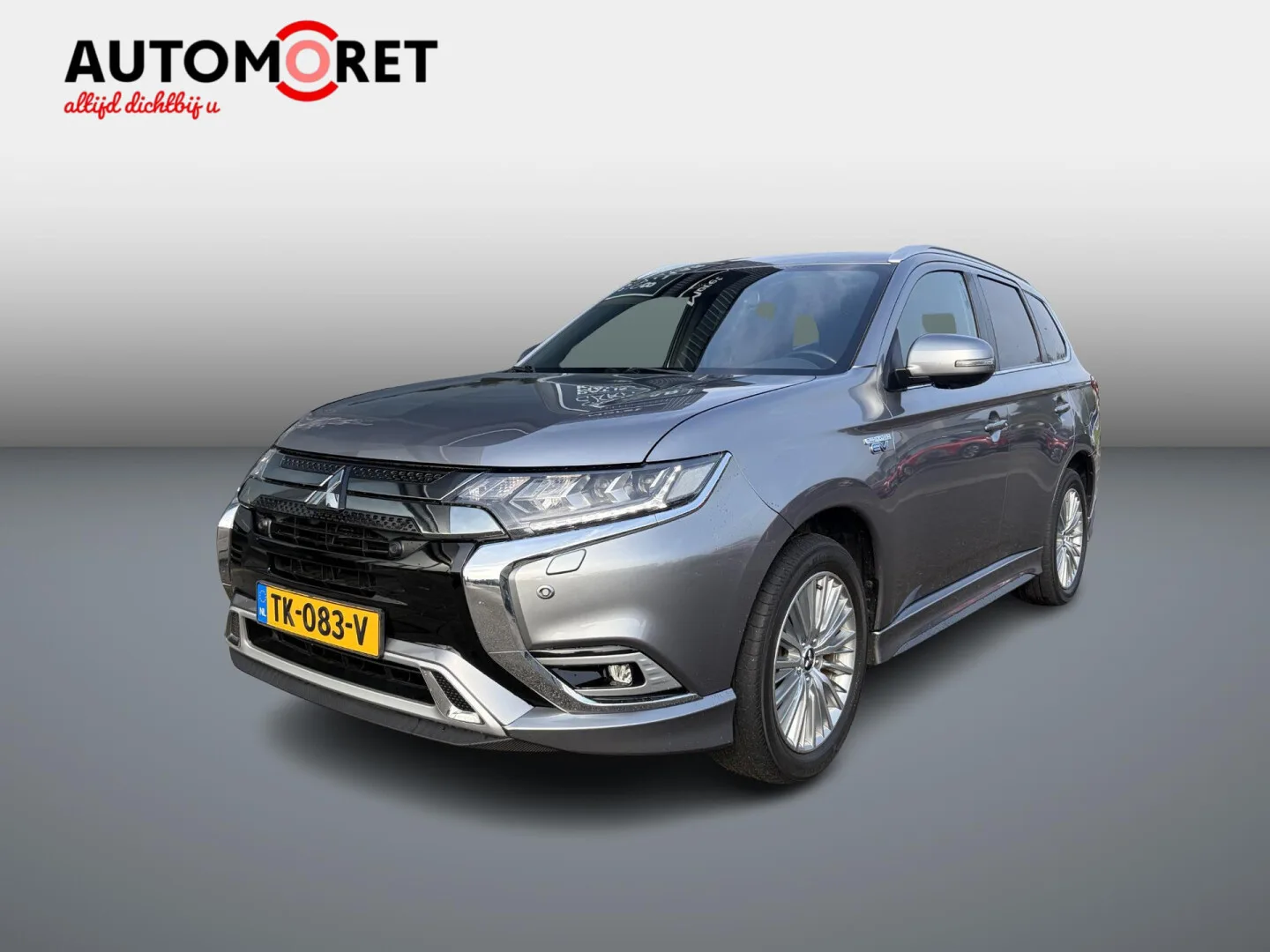Mitsubishi Outlander (2018) — foto 1