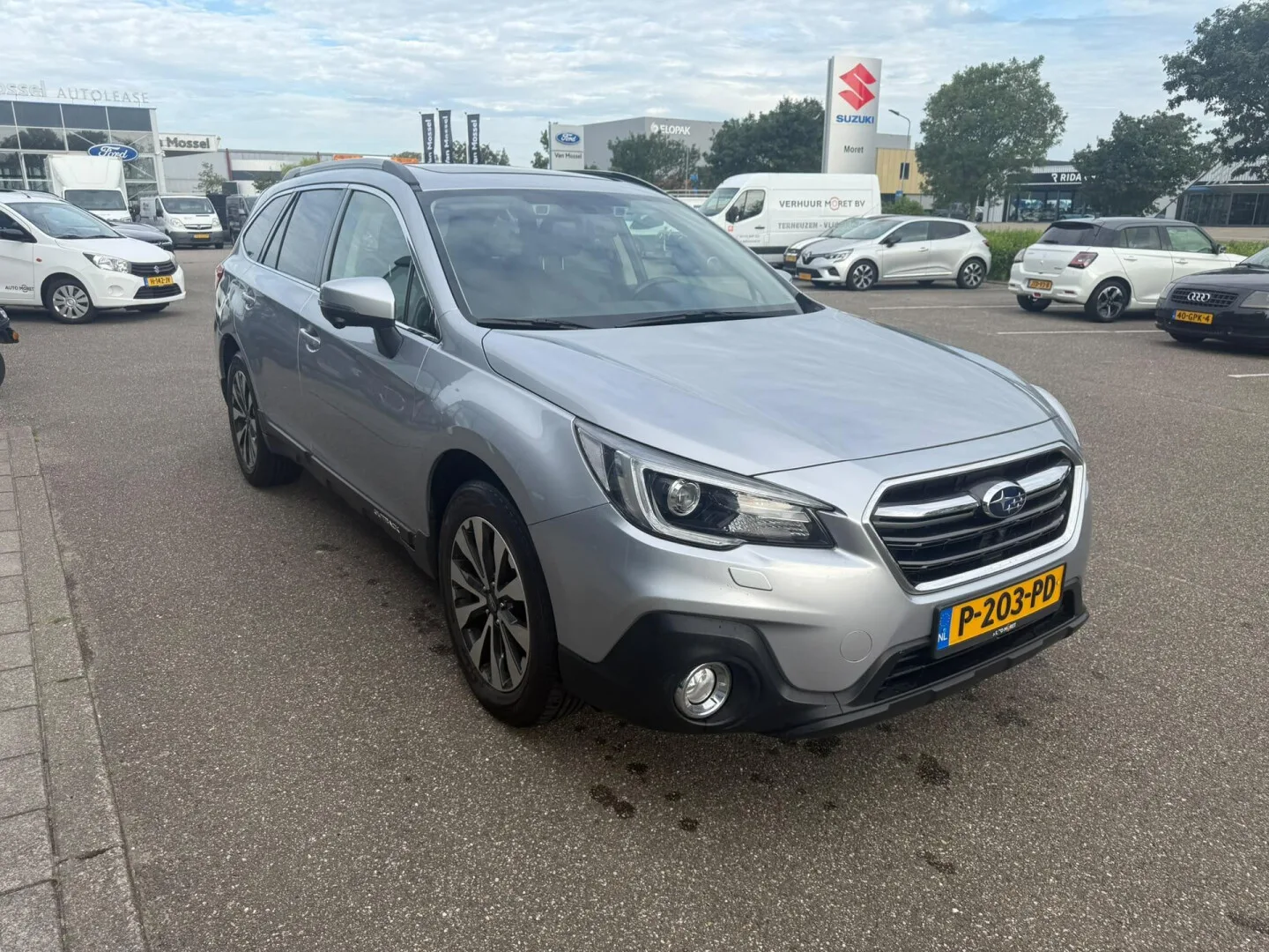 Subaru Outback (2018) — foto 1