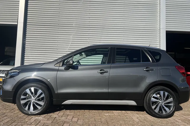 Suzuki S-Cross (2021)