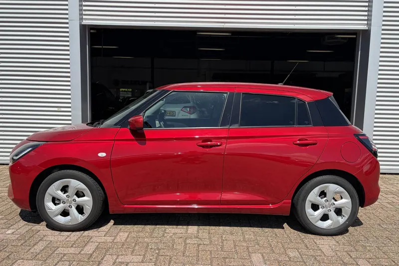 Suzuki Swift (2024)