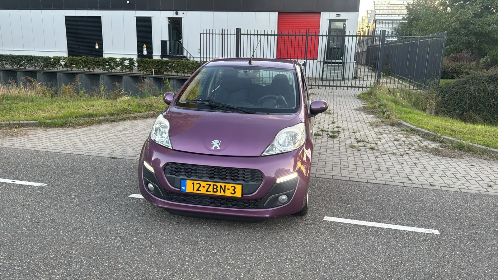 Peugeot 107 (2012) — foto 1