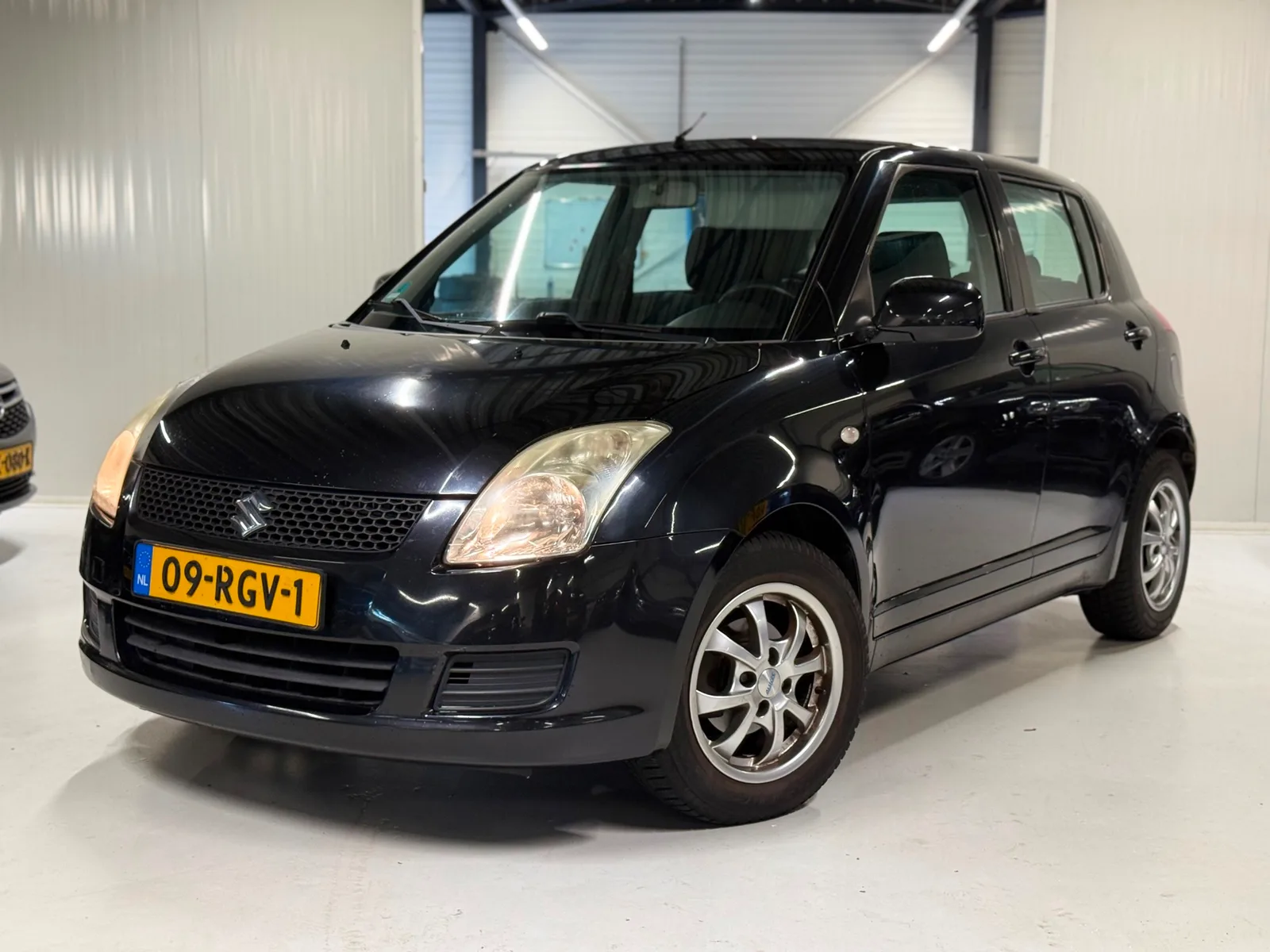 Suzuki Swift (2008) — foto 1