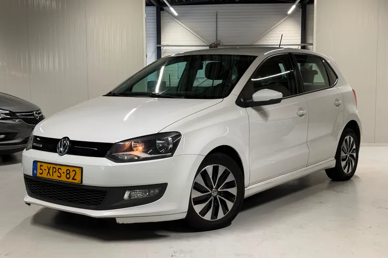 Volkswagen Polo (2014)