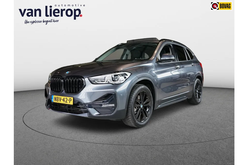 BMW X1 (2021) — foto 1