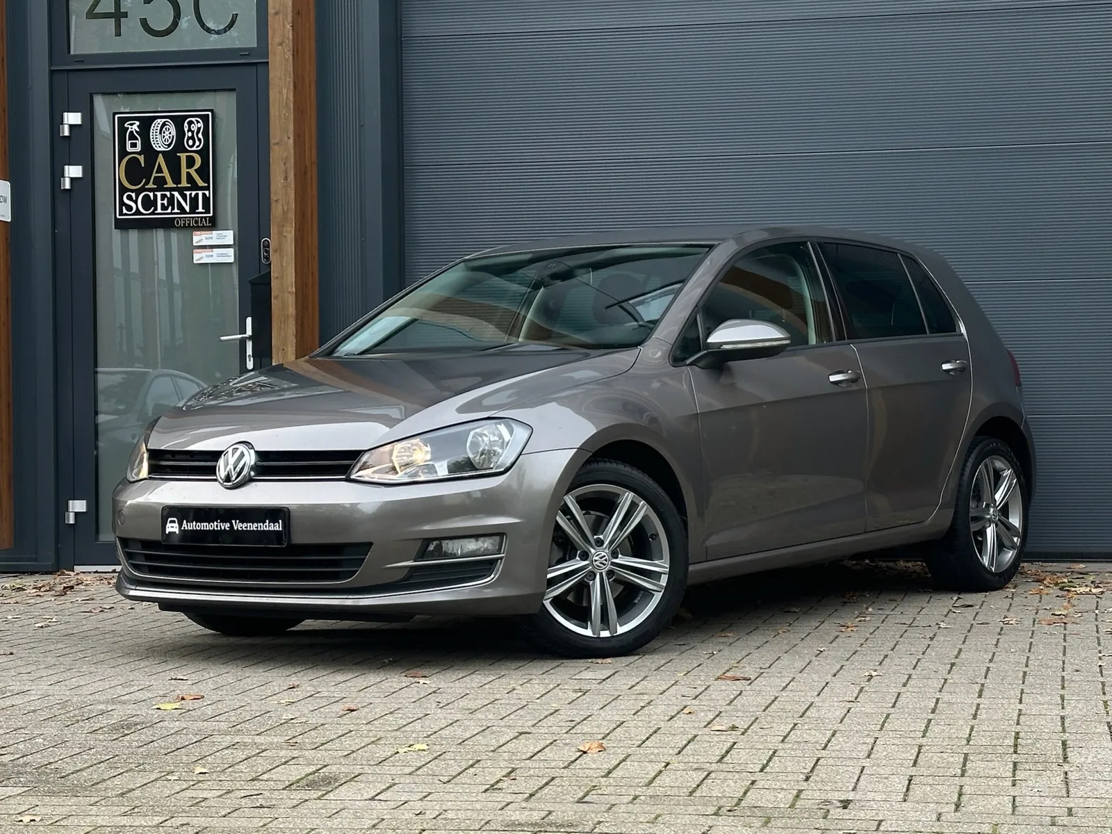 Volkswagen Golf (2014) — foto 1