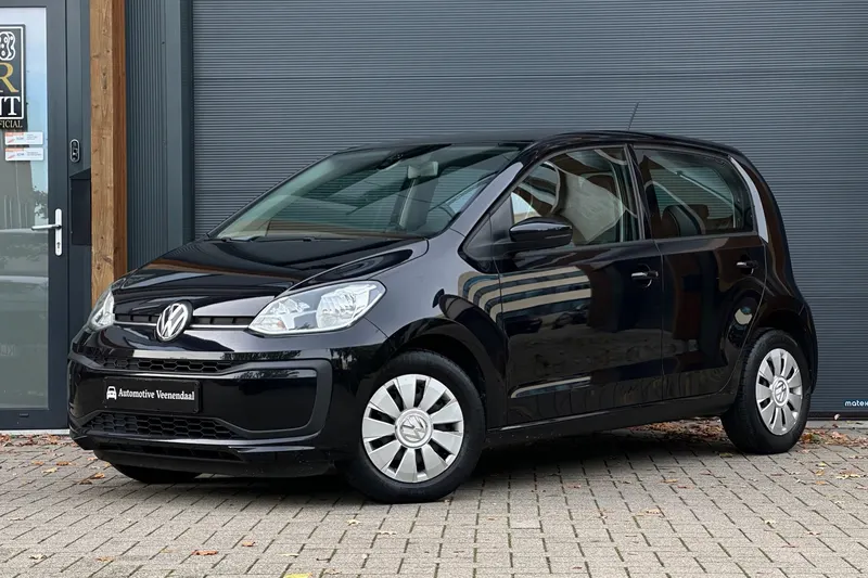 Volkswagen Up! (2017)
