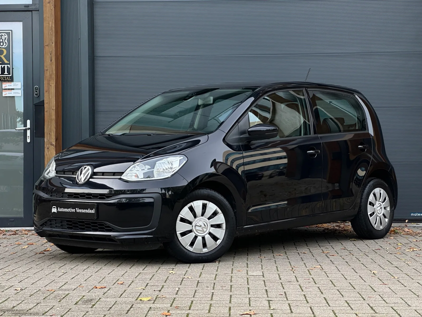 Volkswagen Up! (2017) — foto 1
