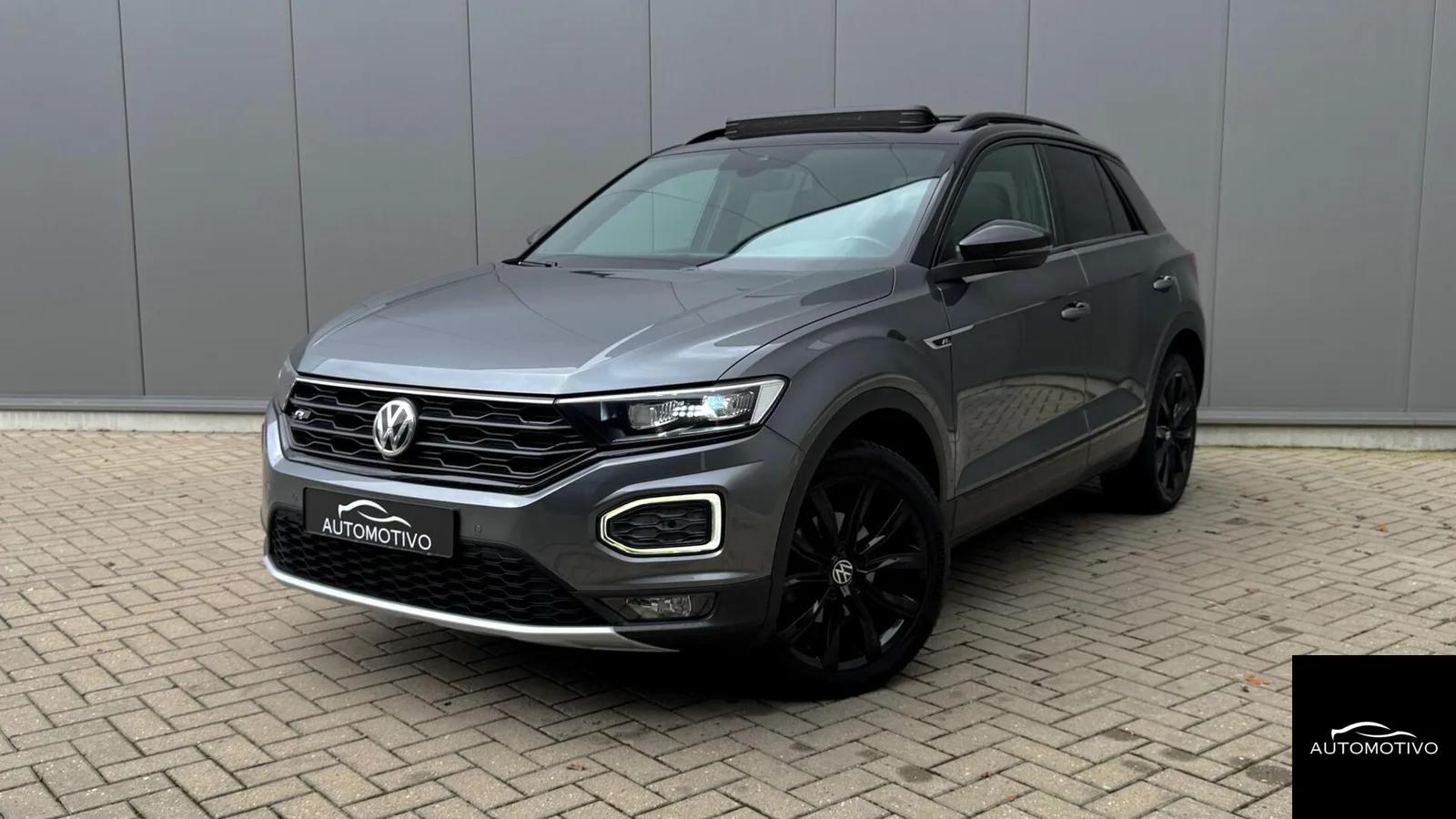 Volkswagen T-Roc (2020) — foto 1