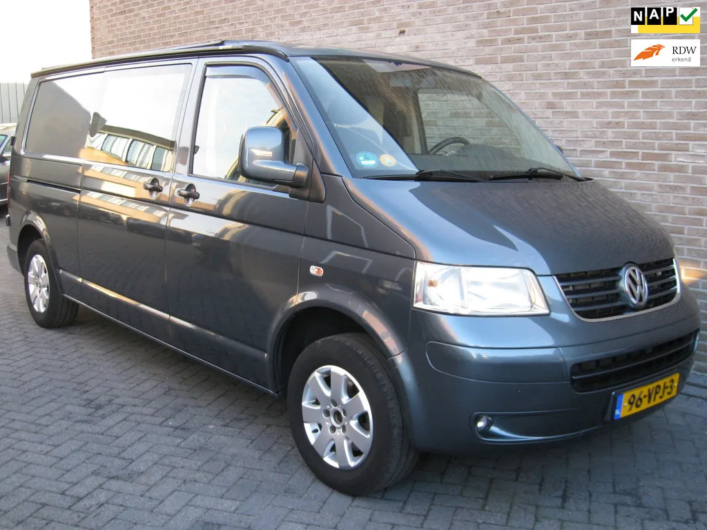 Volkswagen Transporter (2008) — foto 1