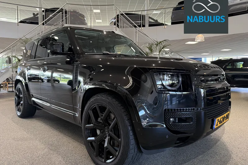 Land Rover Defender (2024)